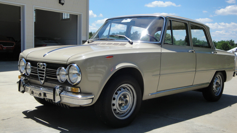 Illustration for article titled Here Are Ten Of The Best Midsize Sedans For Less Than $30,000